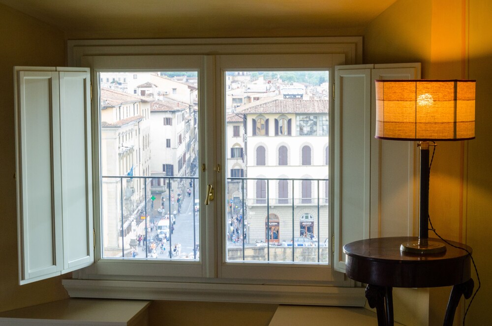 Junior Suite (Library) - Guestroom