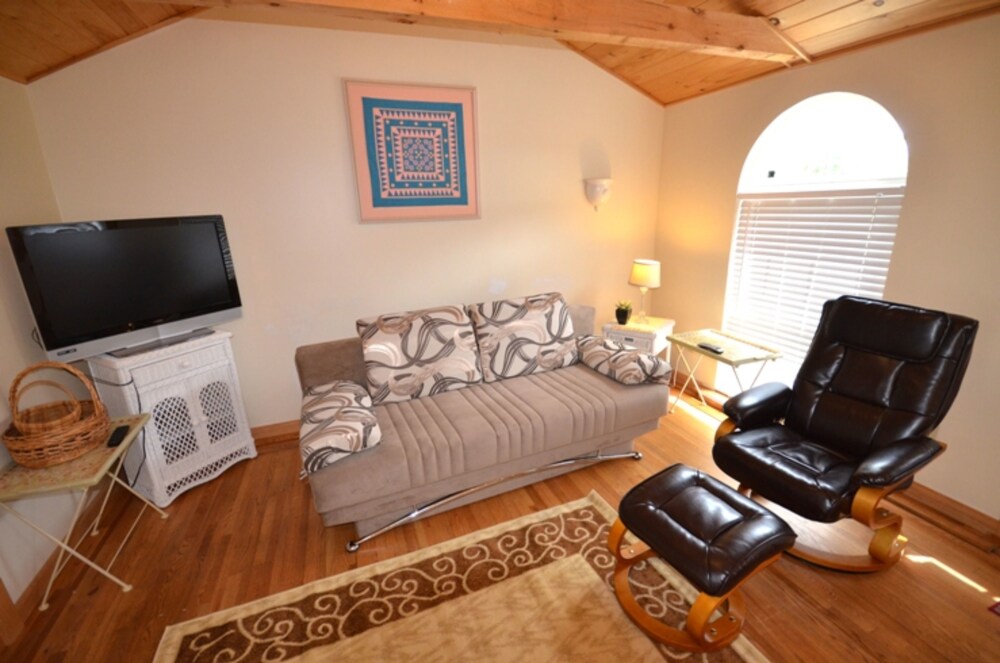2 bedroom cottage - Guestroom