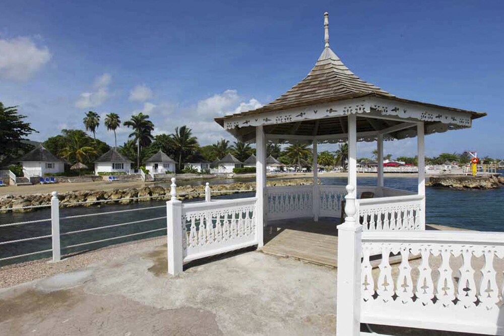 Gazebo