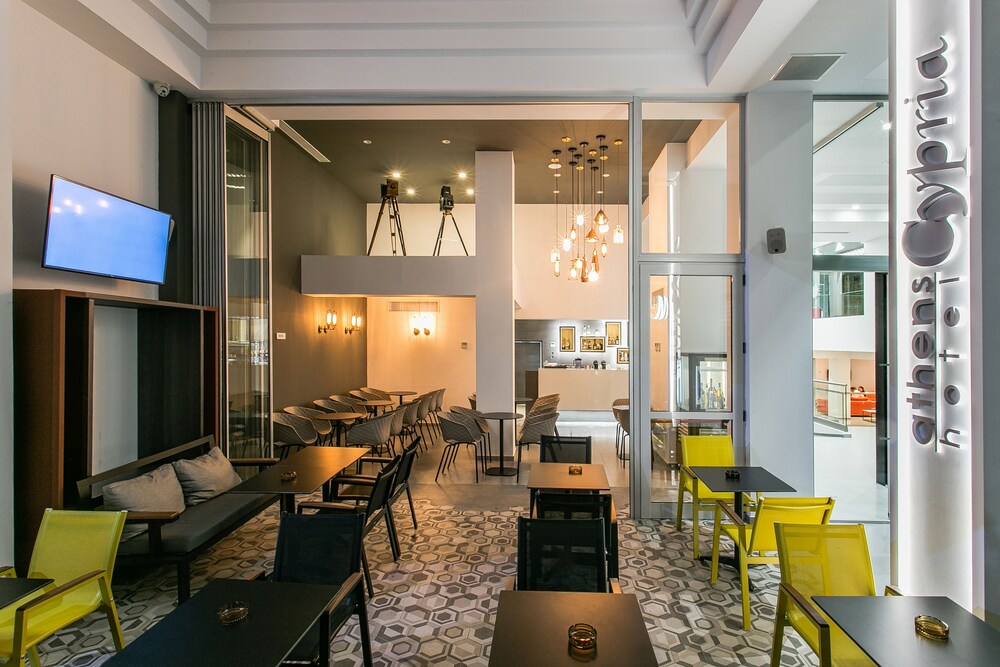Hotel Lounge