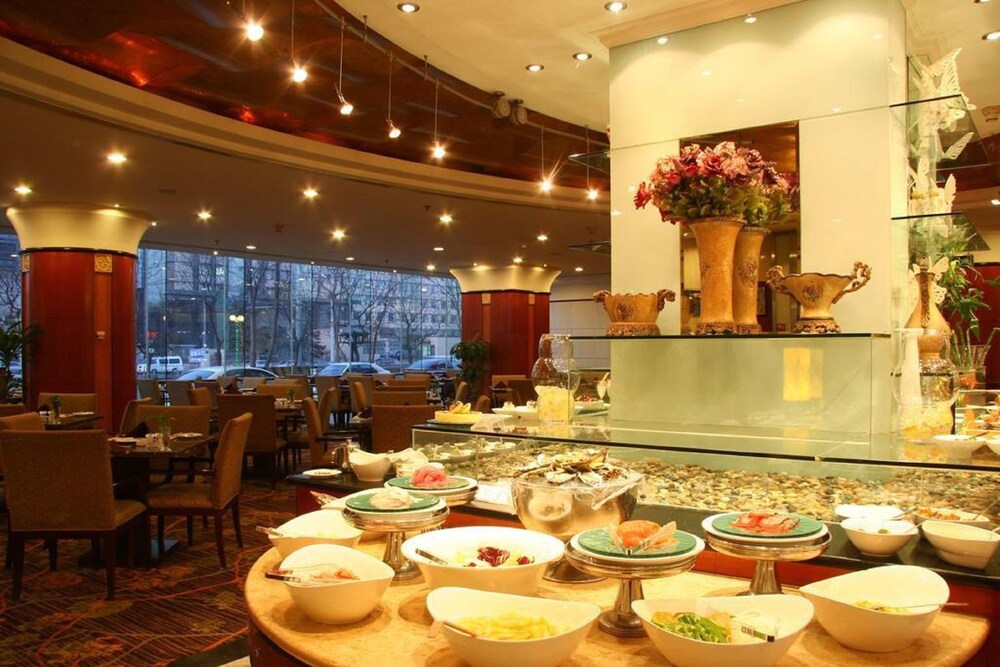 Hotel Lounge