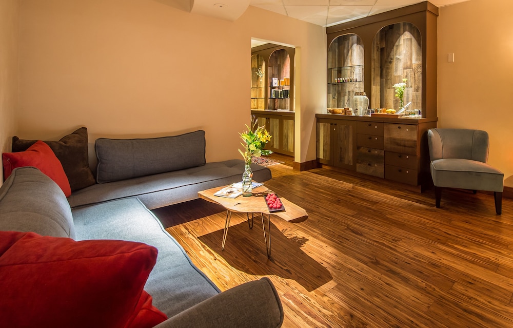 Spa Reception
