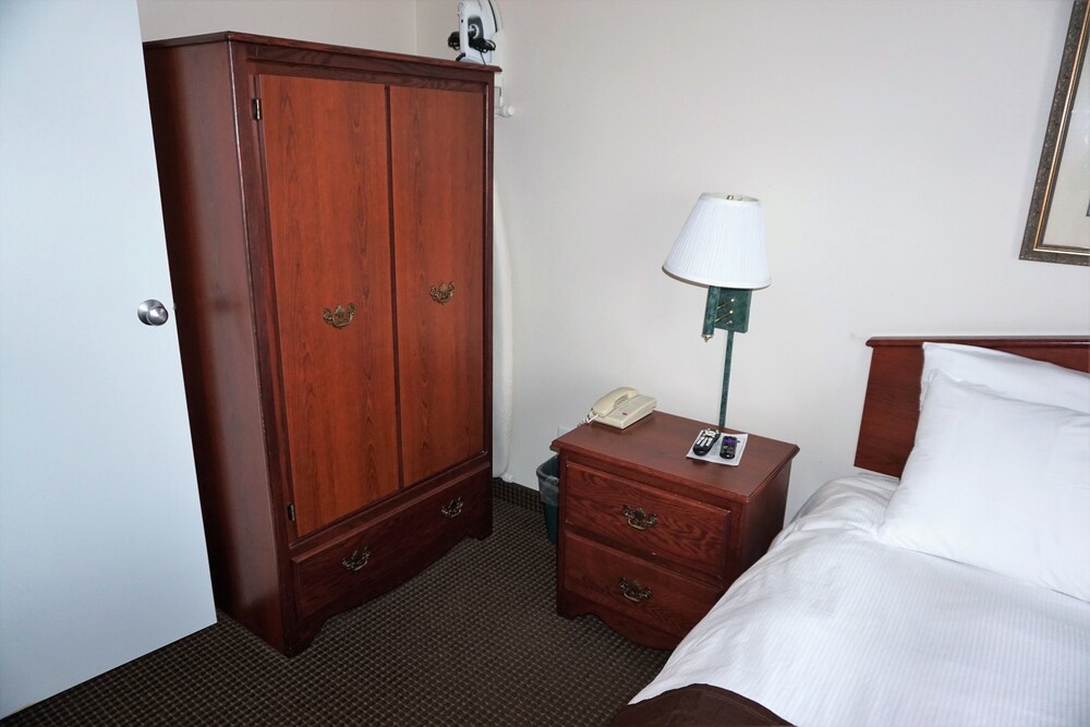 Guestroom View
