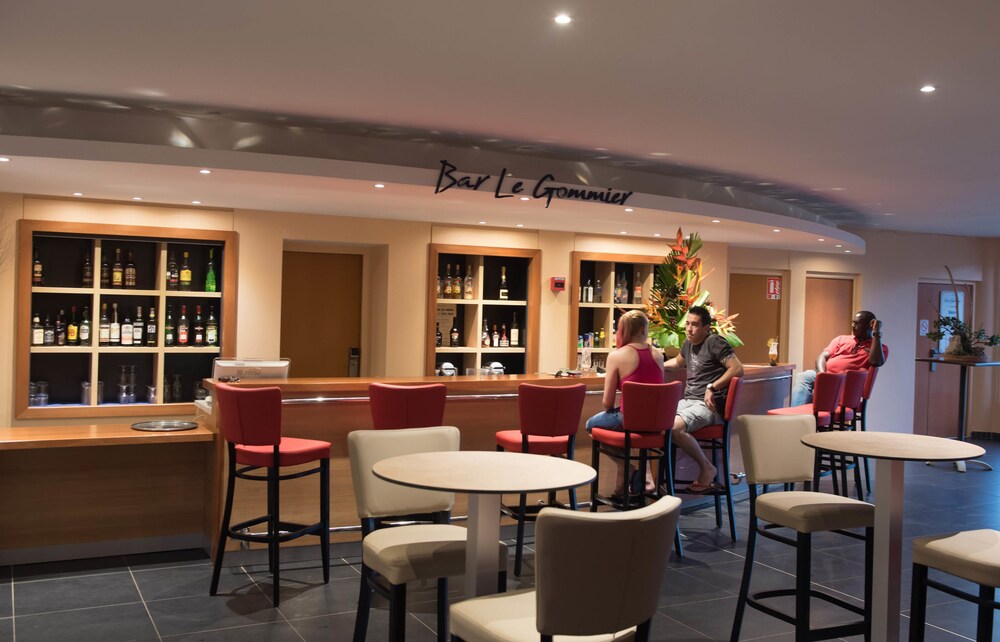 Hotel Lounge