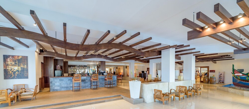 Hotel Lounge
