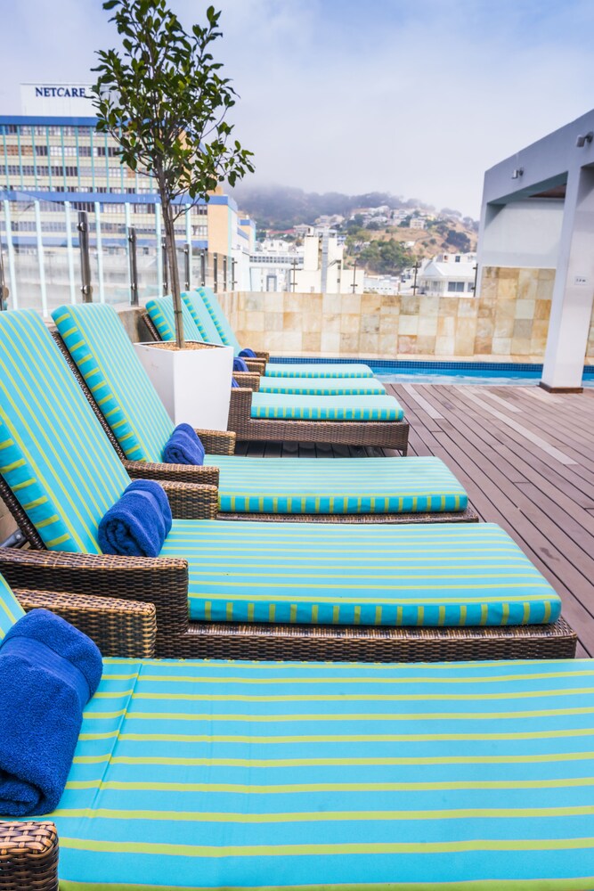 Sundeck