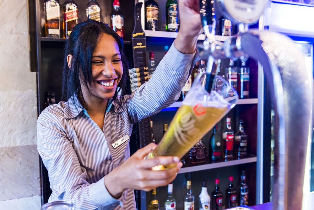 Hotel Bar