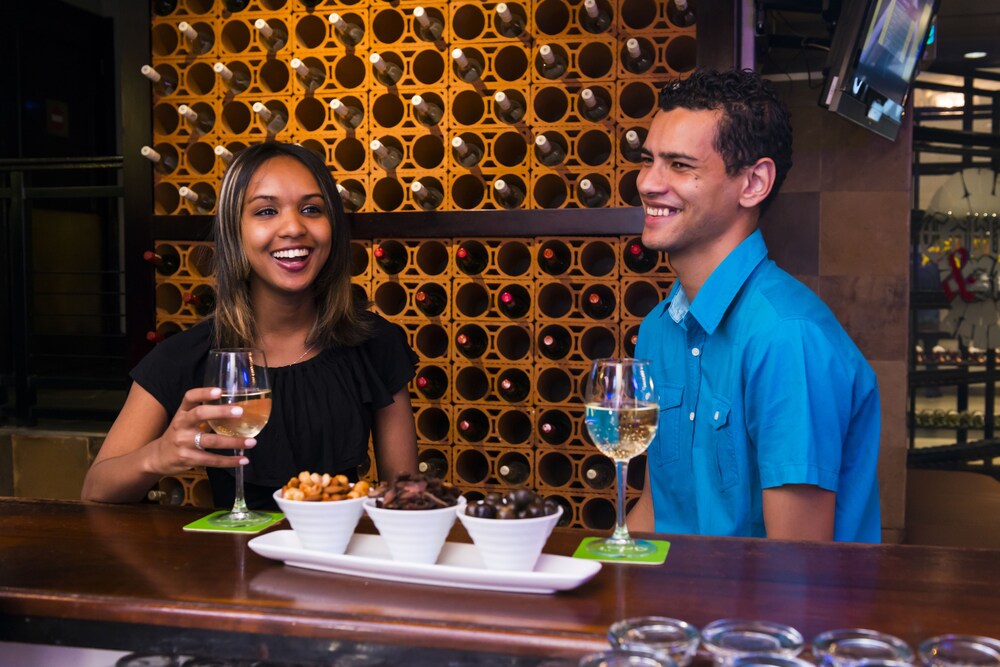 Hotel Bar