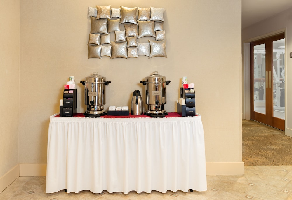 Coffee service, Mediterranean Inn