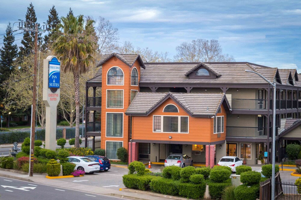 Hotel Front