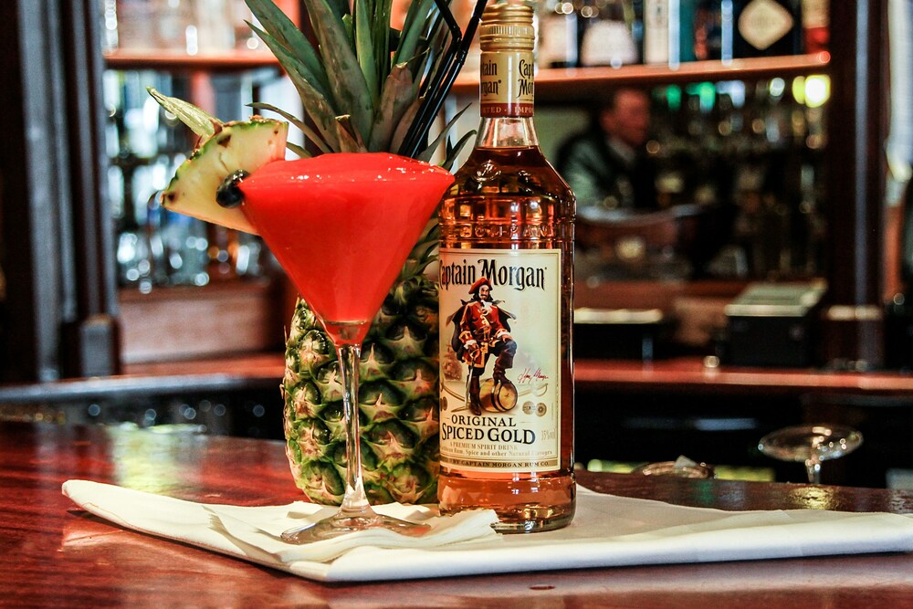 Hotel Bar