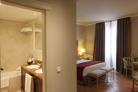 Suite (Mirador)