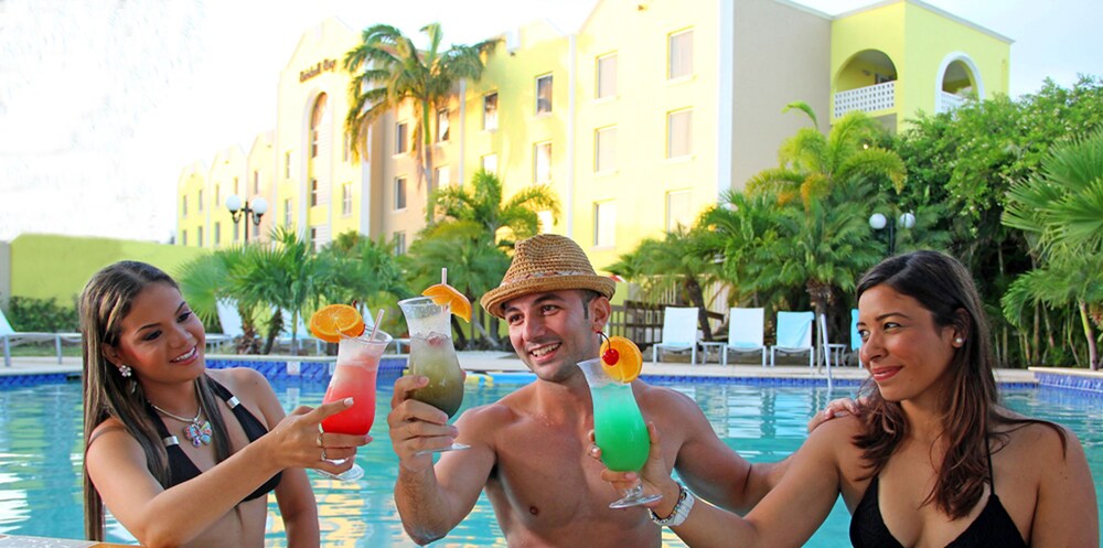 Poolside Bar