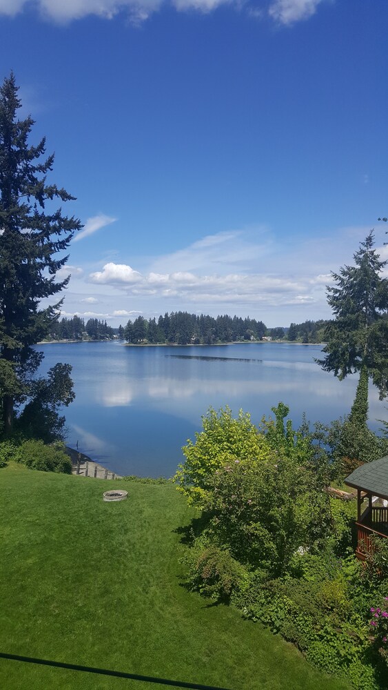 Lake View