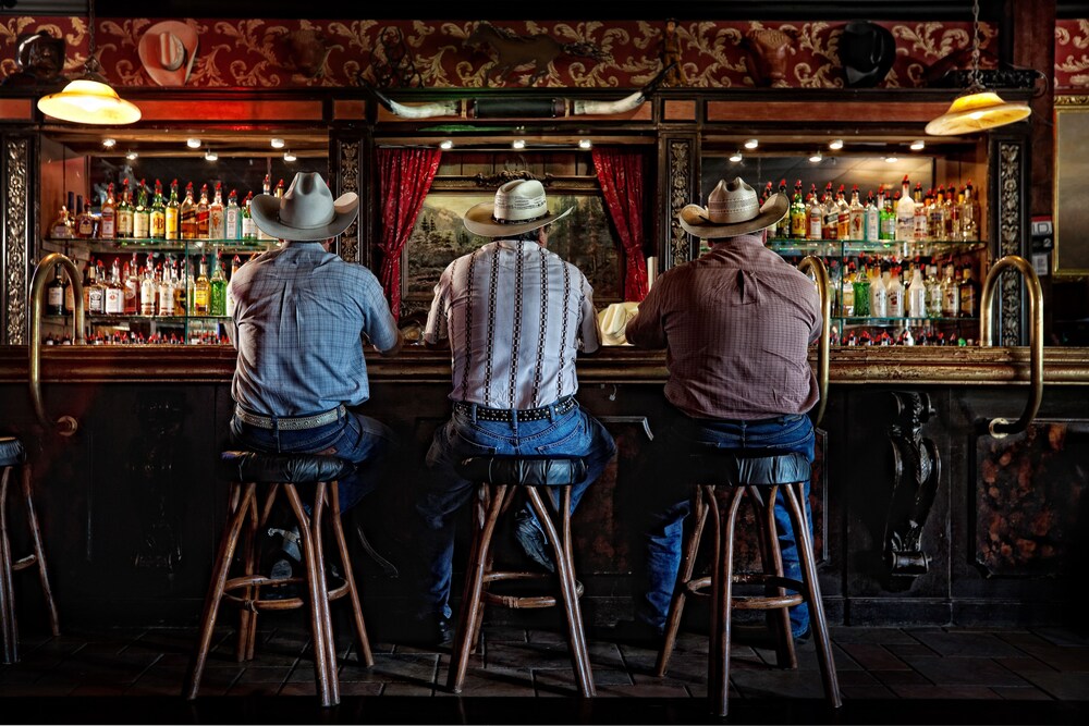 Sports Bar