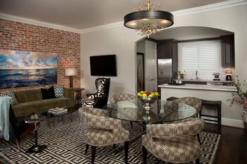 In-Room Kitchenette