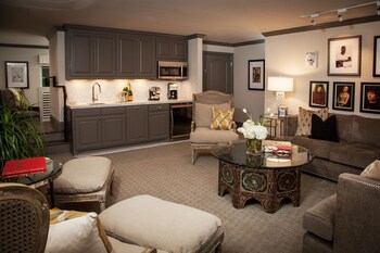 In-Room Kitchenette