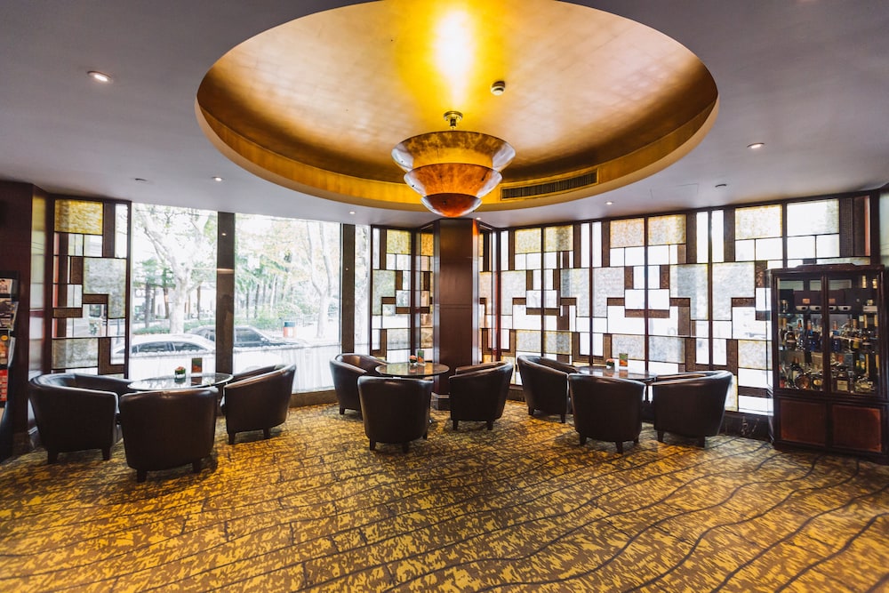 Hotel Bar