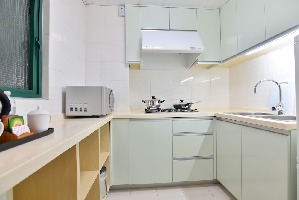 In-Room Kitchen