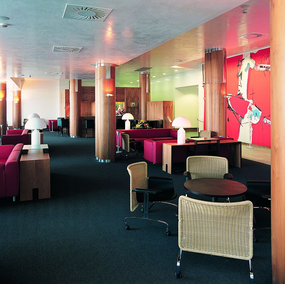Bar-salon de l'hôtel