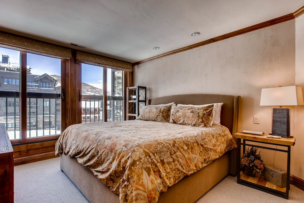 Platinum Apartment, 3 Bedrooms - Guestroom