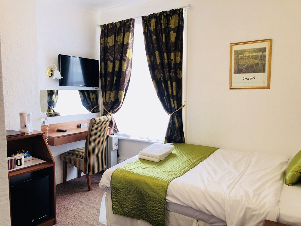 Guestroom