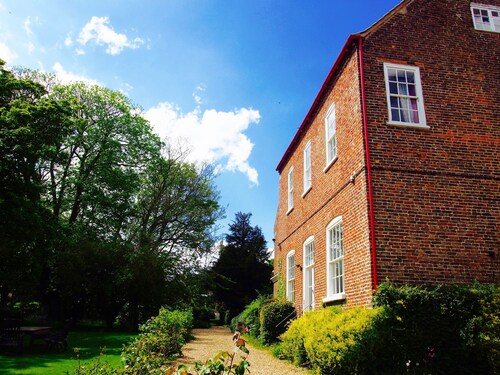 Wrangham House Hotel