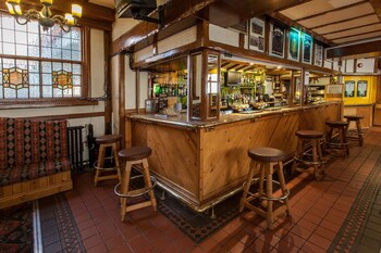 Hotel Bar