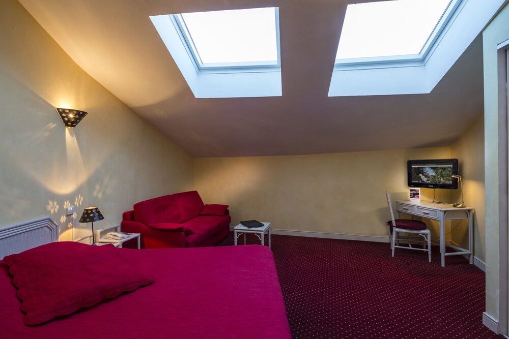 Guestroom