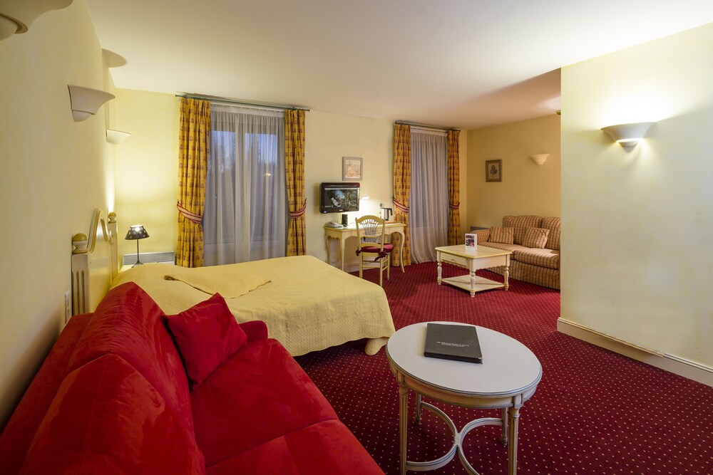 Guestroom