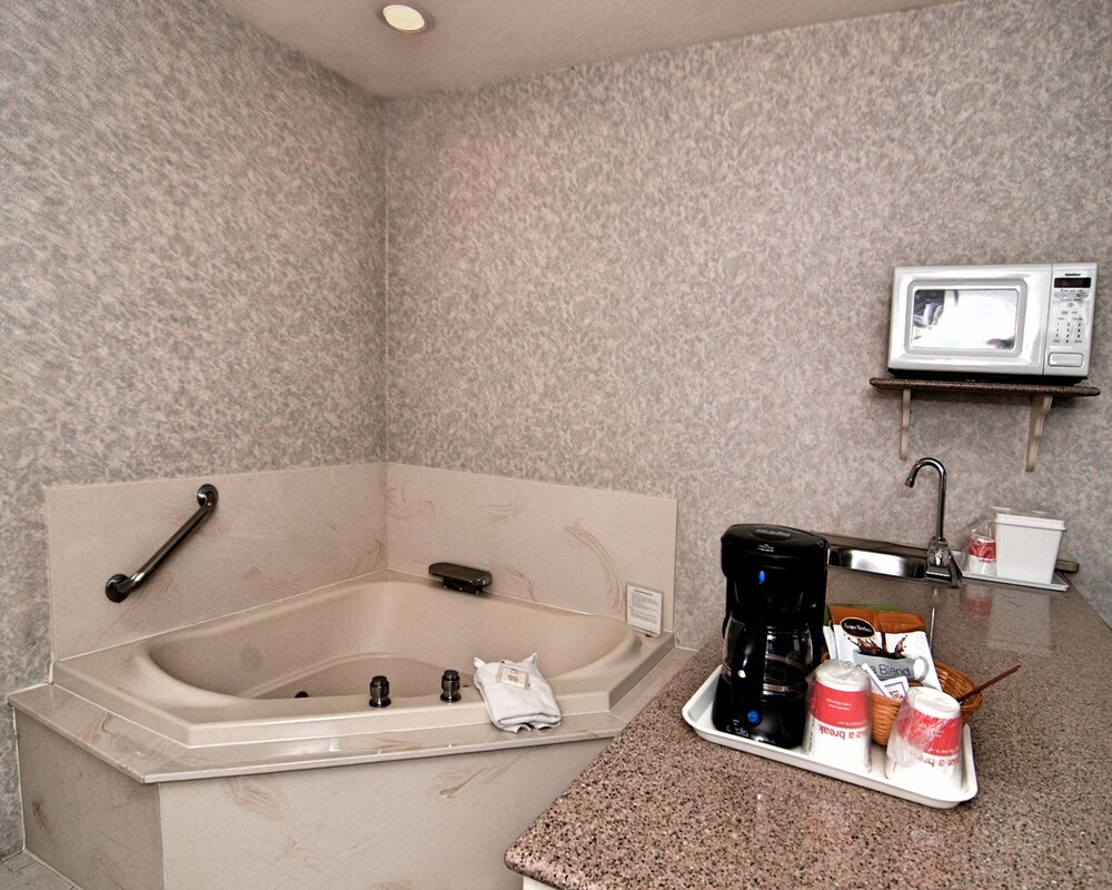Jetted Tub
