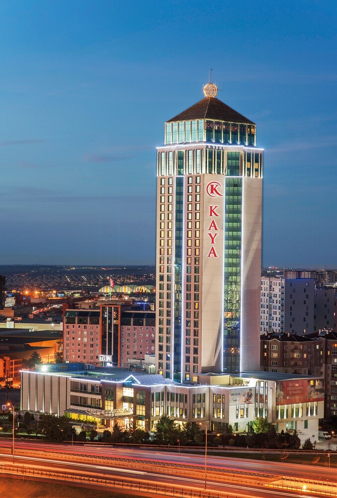 Hotel Front - Evening/Night