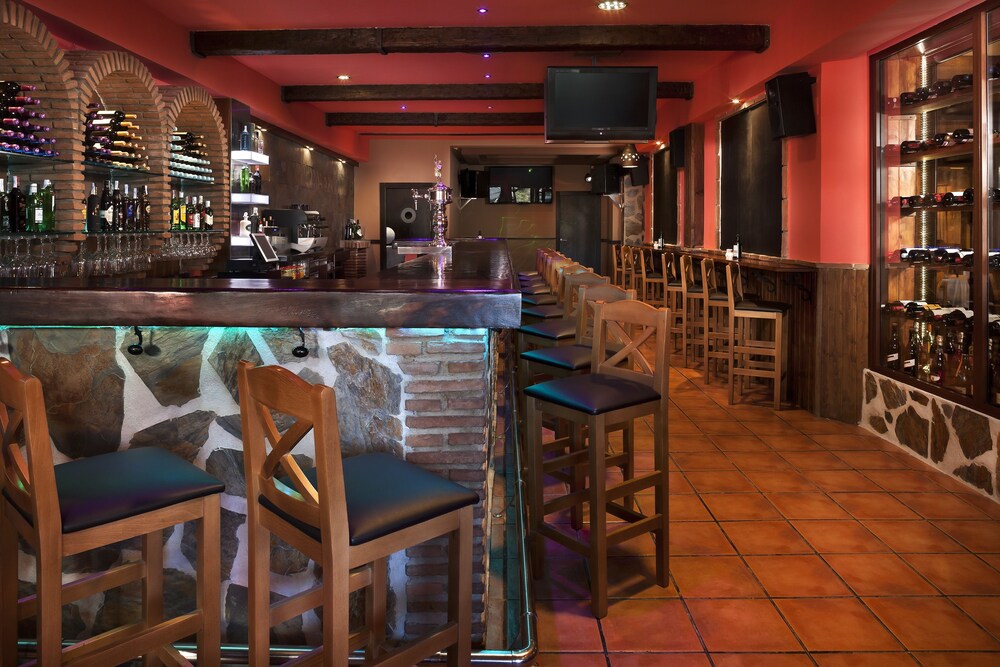 Hotel Bar