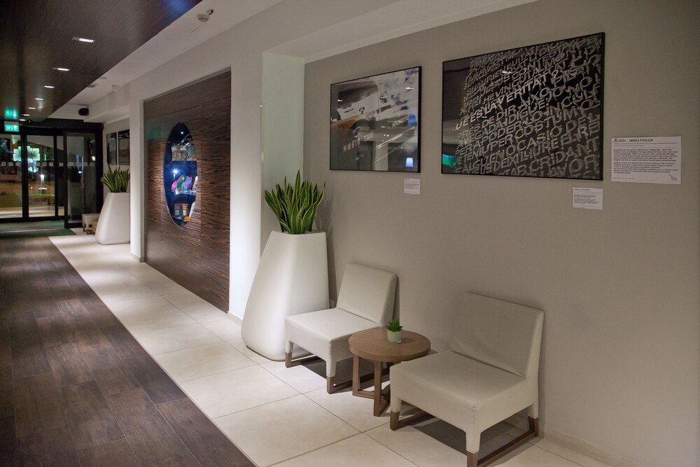 Hall