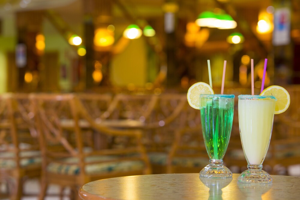 Hotel Bar