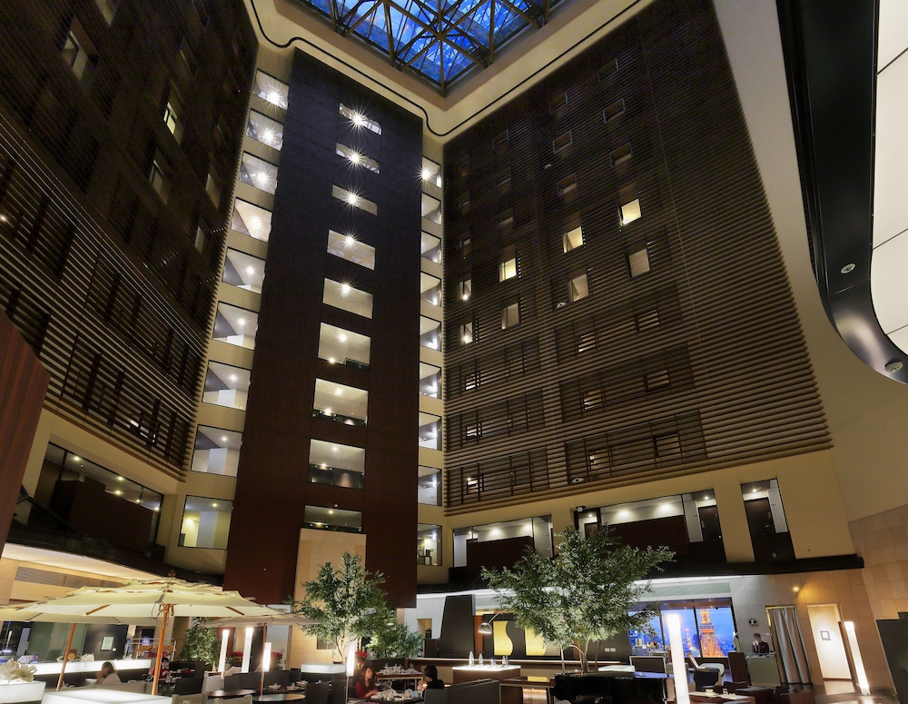 Hotel Lounge
