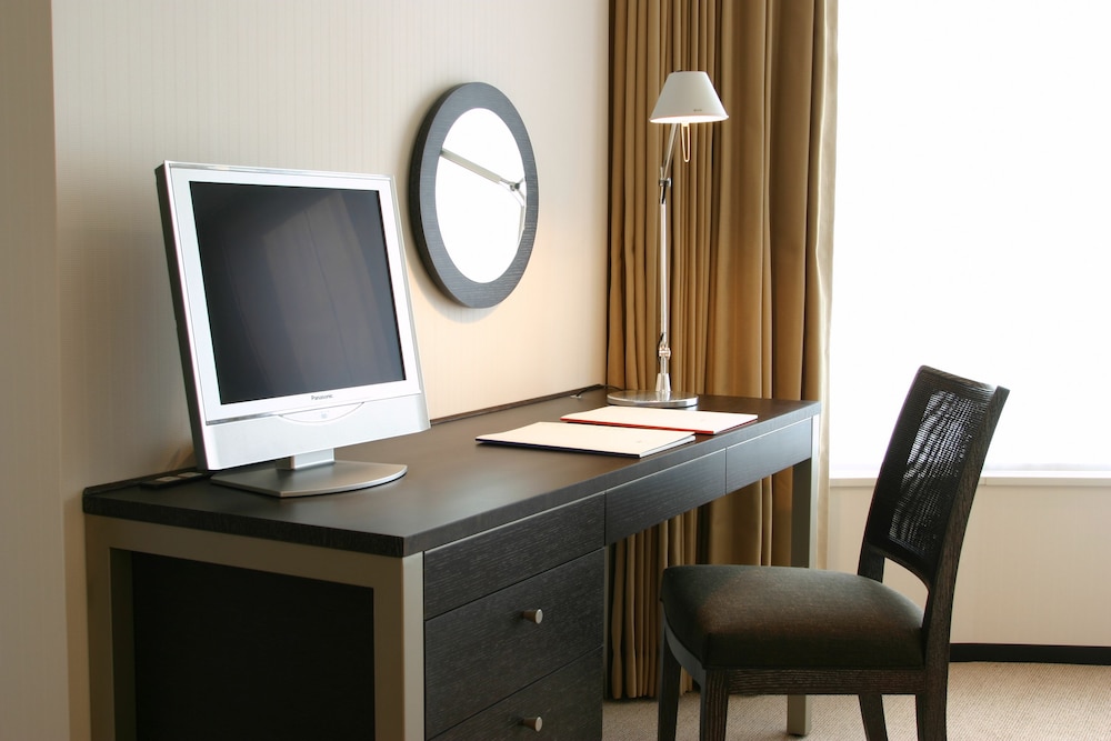 In-Room Business Center
