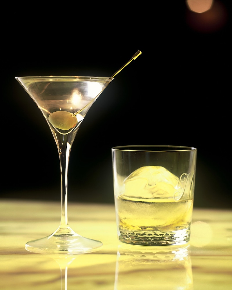 Hotel Bar