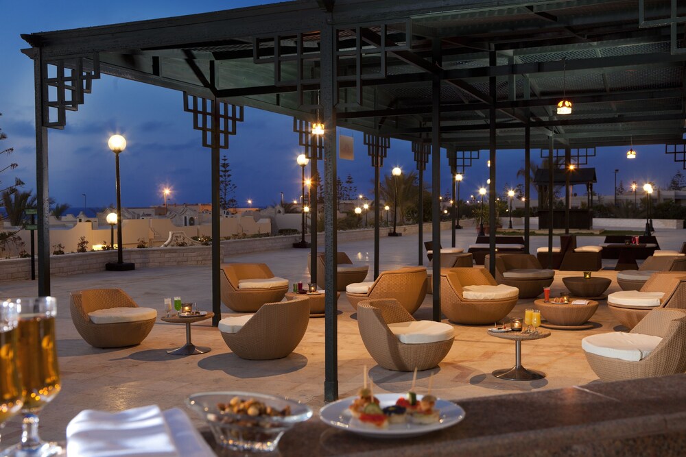 Hotel Lounge