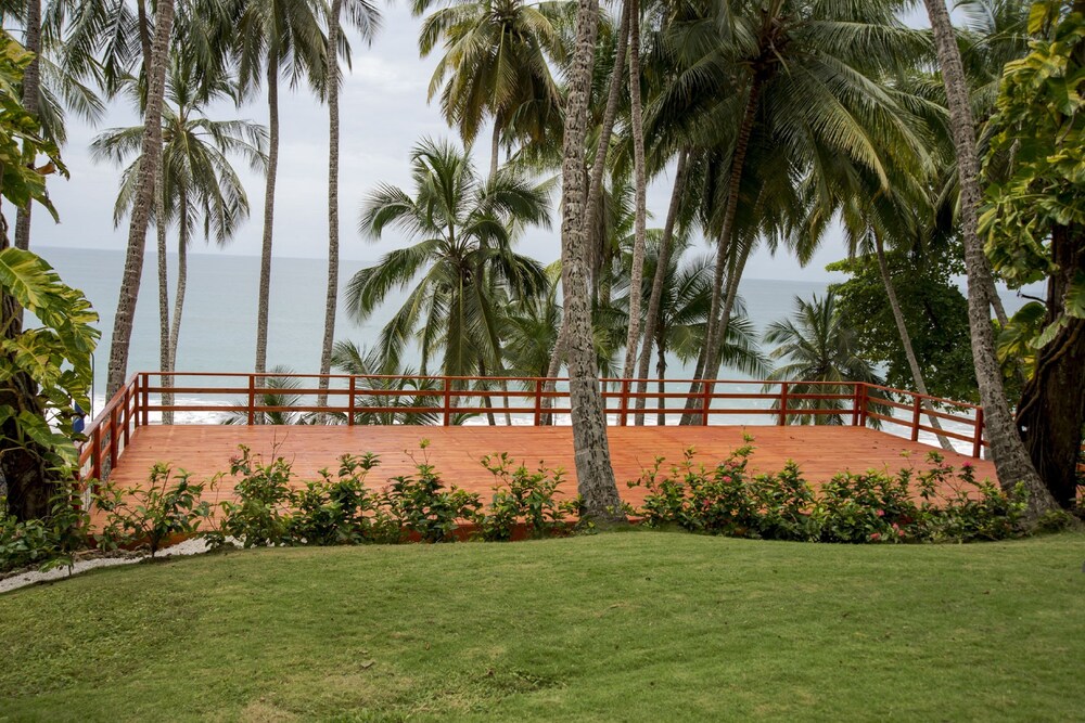 Sundeck