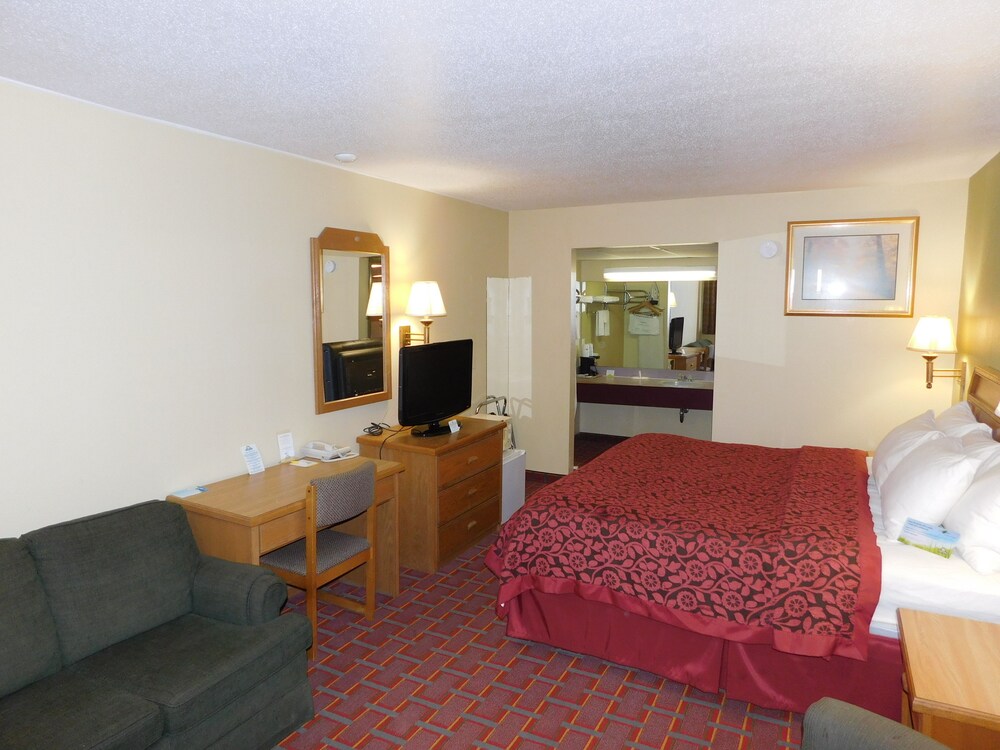 Guestroom View