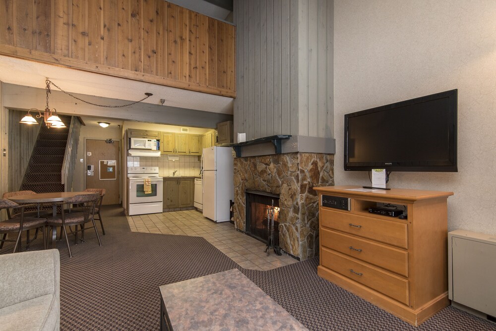 Loft in Lodge - In-Room Kitchen