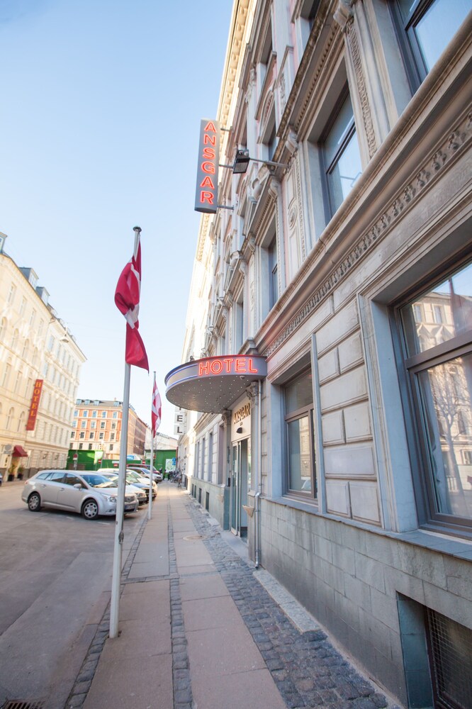 Hotellets indgang