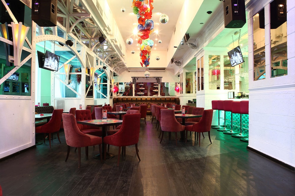 Cafe