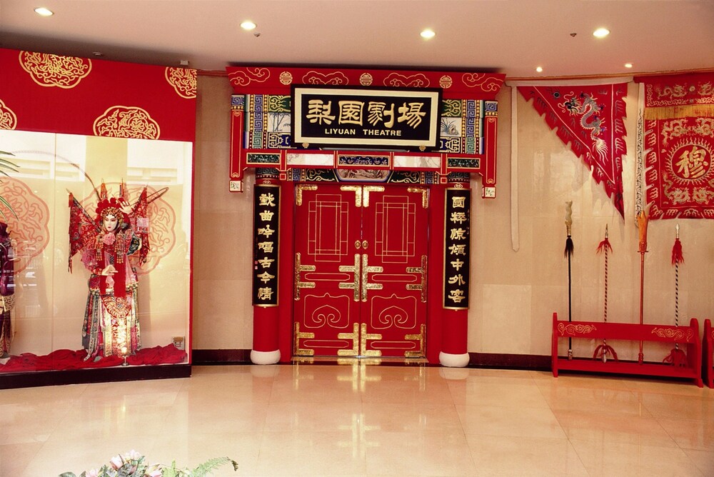 Theater Show