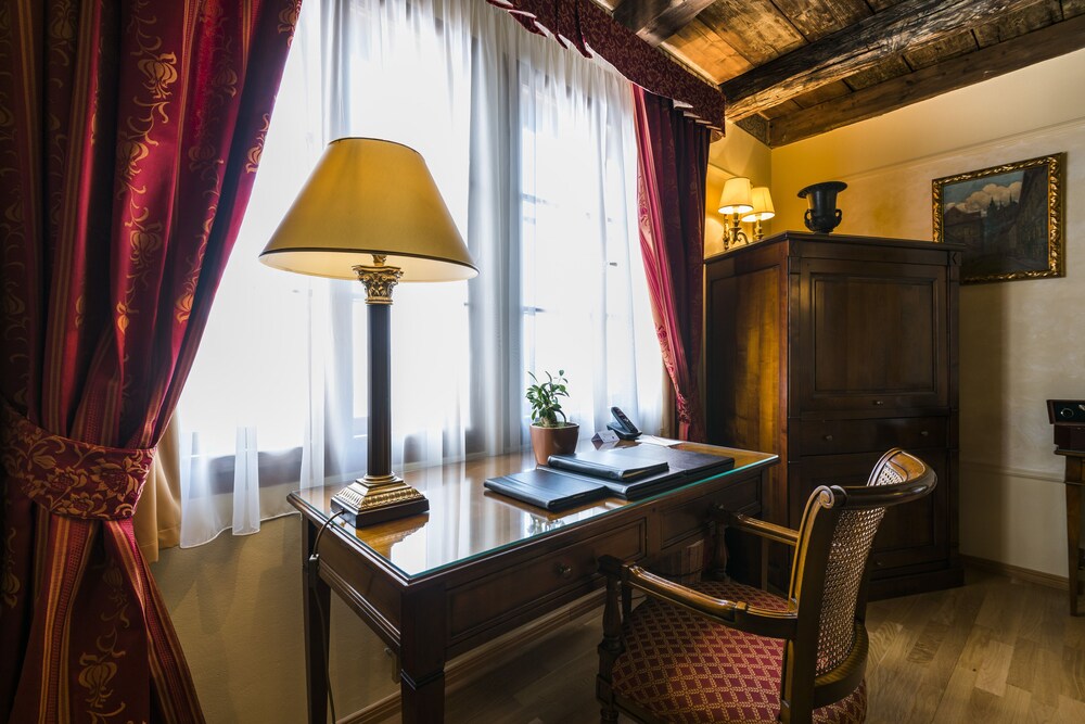 Guestroom