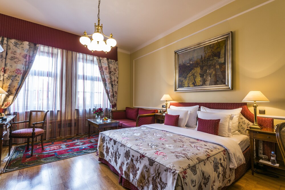 Guestroom