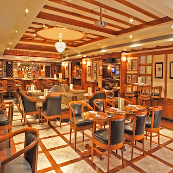 Hotel Bar