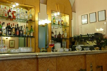 Hotel Lounge