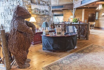 Concierge Desk